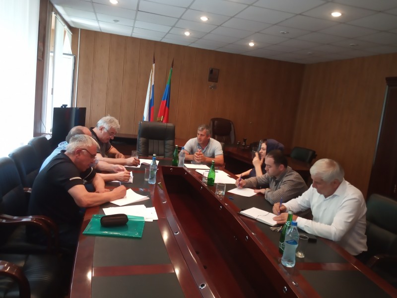 Представители Минфина РД провели прием граждан в Тляратинском районе