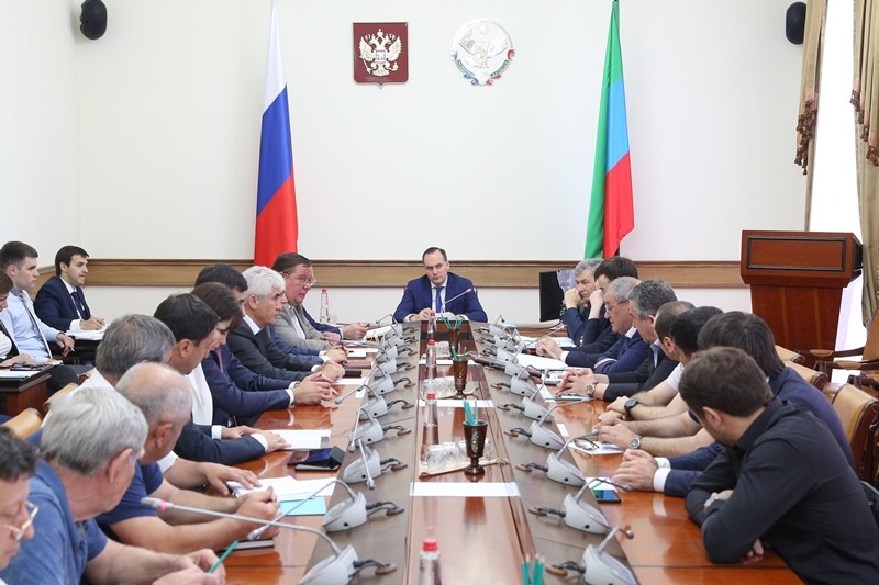 Юнус Саадуев принял участие в обсуждении выполнения договоренностей с Минобороны России