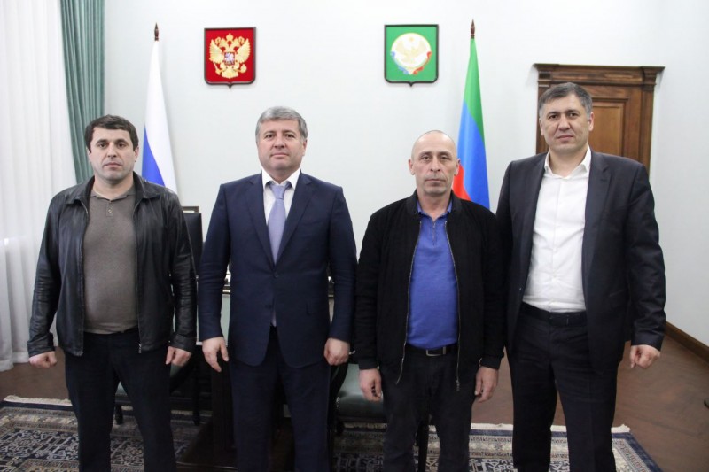 Сотрудники министерства финансов Дагестана отправились на СВО