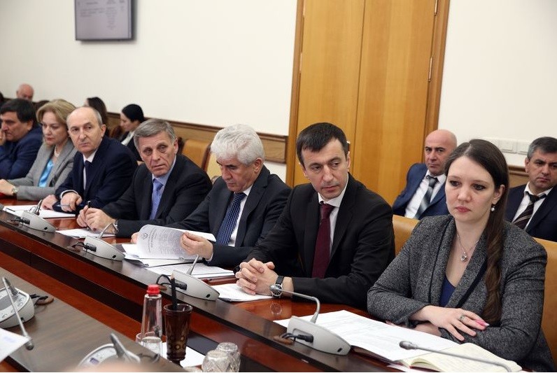 В Правительстве Дагестана прошло заседание по актуальным вопросам управления государственным имуществом