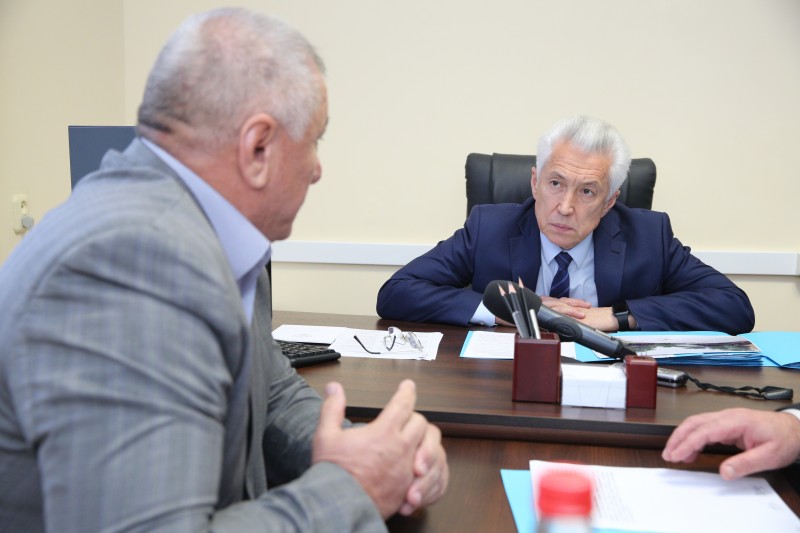 Владимир Васильев провел первый прием граждан на посту руководителя региона