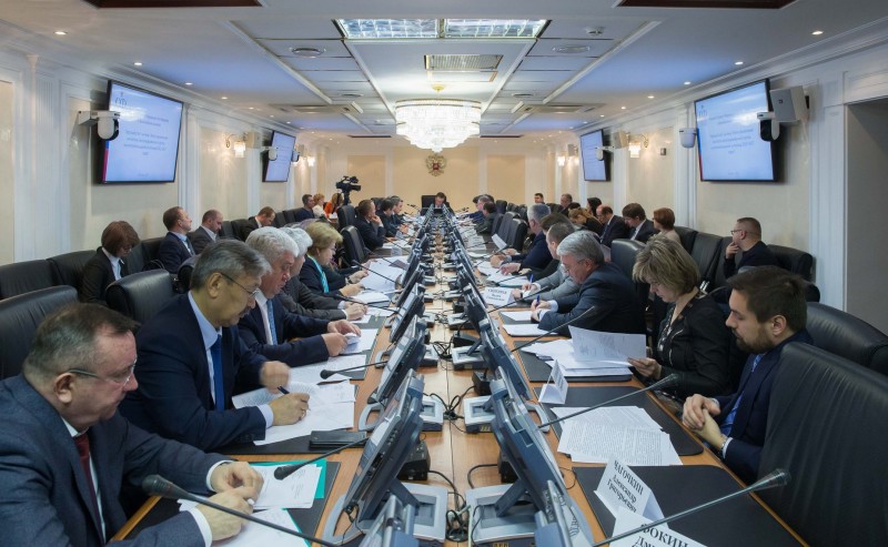 Глава Минфина РД принял участие в обсуждениях, посвященных итогам применения КГН за период 2012-2017 годов