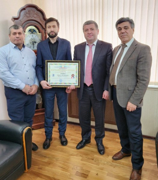 Врио министра финансов Дагестана присоединился к проекту «Газета в каждый дом»