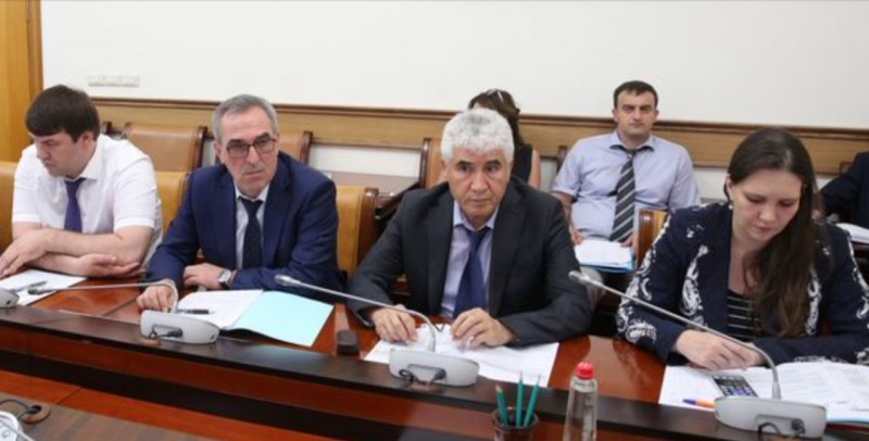 При участии руководителя Минфина РД обсудили освоение средств, предоставленных на реализацию мероприятий госпрограмм РФ