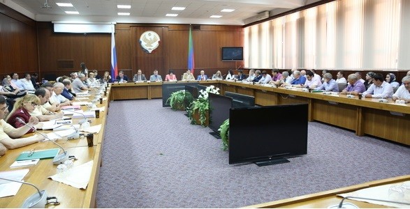 В Дагестане состоялось расширенное заседание правительственной комиссии РД по координации организации детского отдыха
