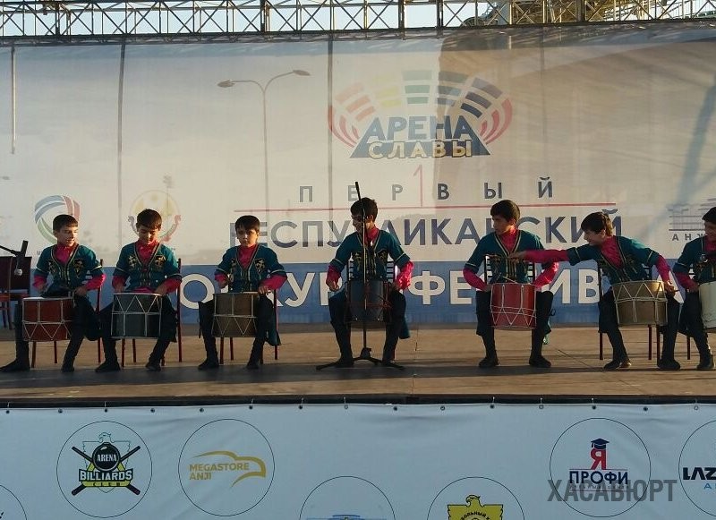 В Дагестане продолжаются показательные выступления конкурса "Арена славы"