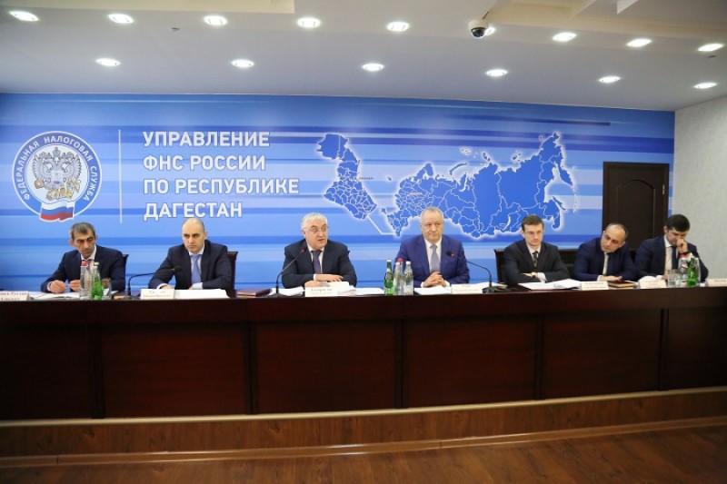 При участии замминистра финансов РД состоялась коллегия УФНС